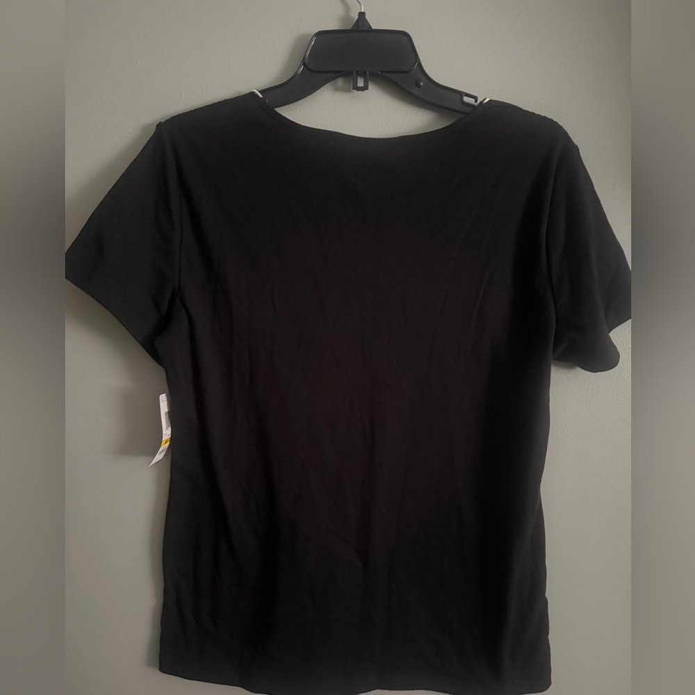 Karen Scott Medium Black Floral Embroidered scalloped collar short sleeve NWT - Picture 6 of 7